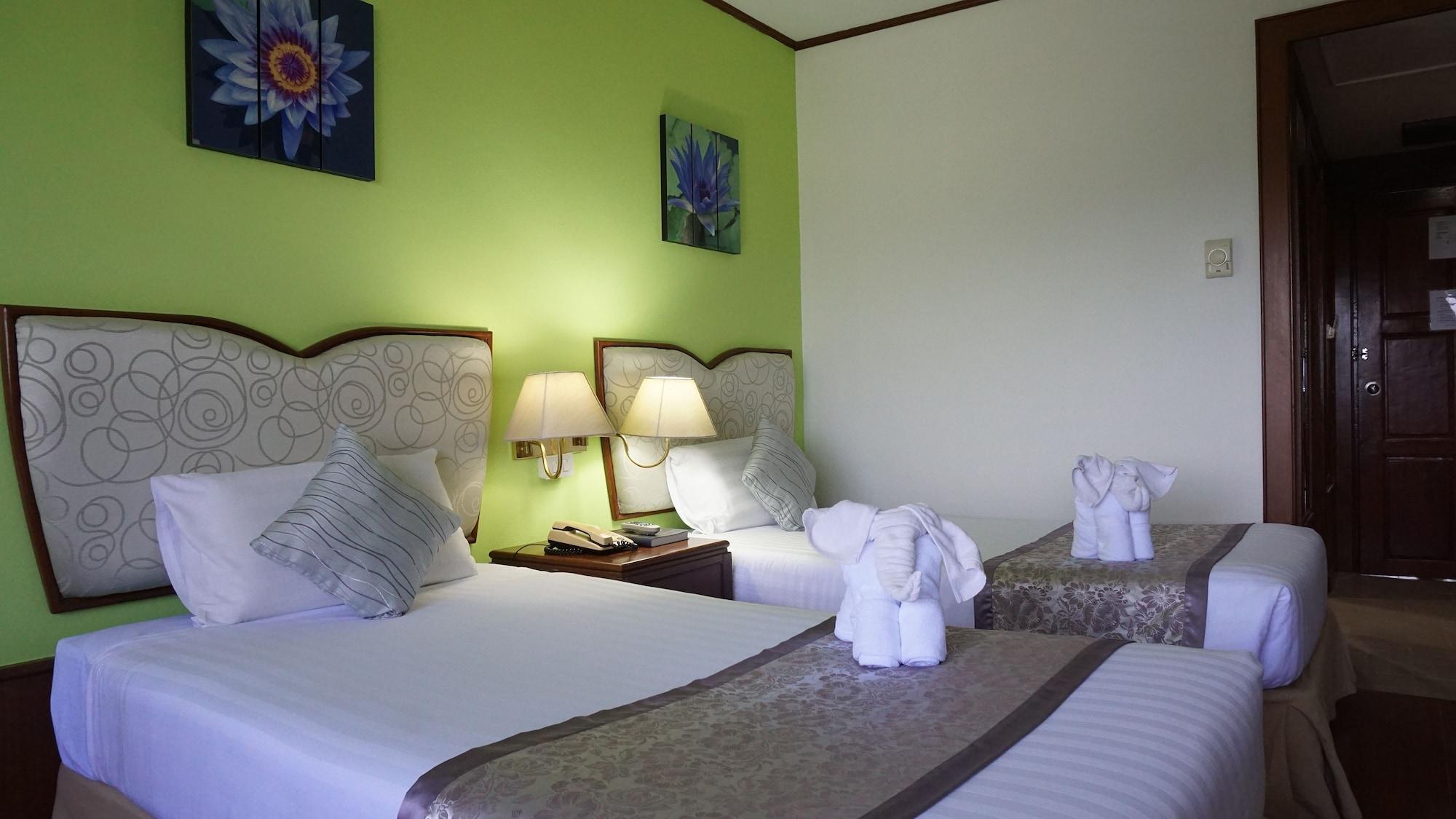 Wattana Park Hotel Trang Esterno foto