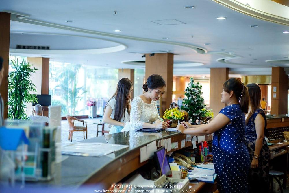 Wattana Park Hotel Trang Esterno foto