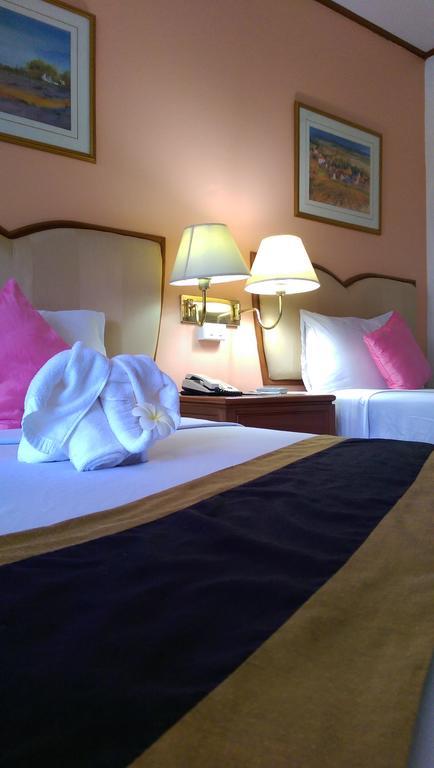 Wattana Park Hotel Trang Esterno foto