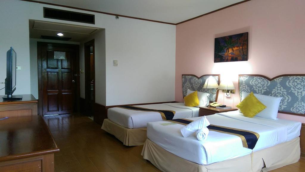 Wattana Park Hotel Trang Esterno foto