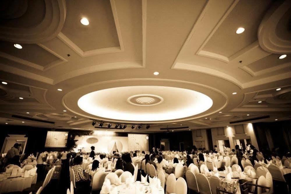 Wattana Park Hotel Trang Esterno foto
