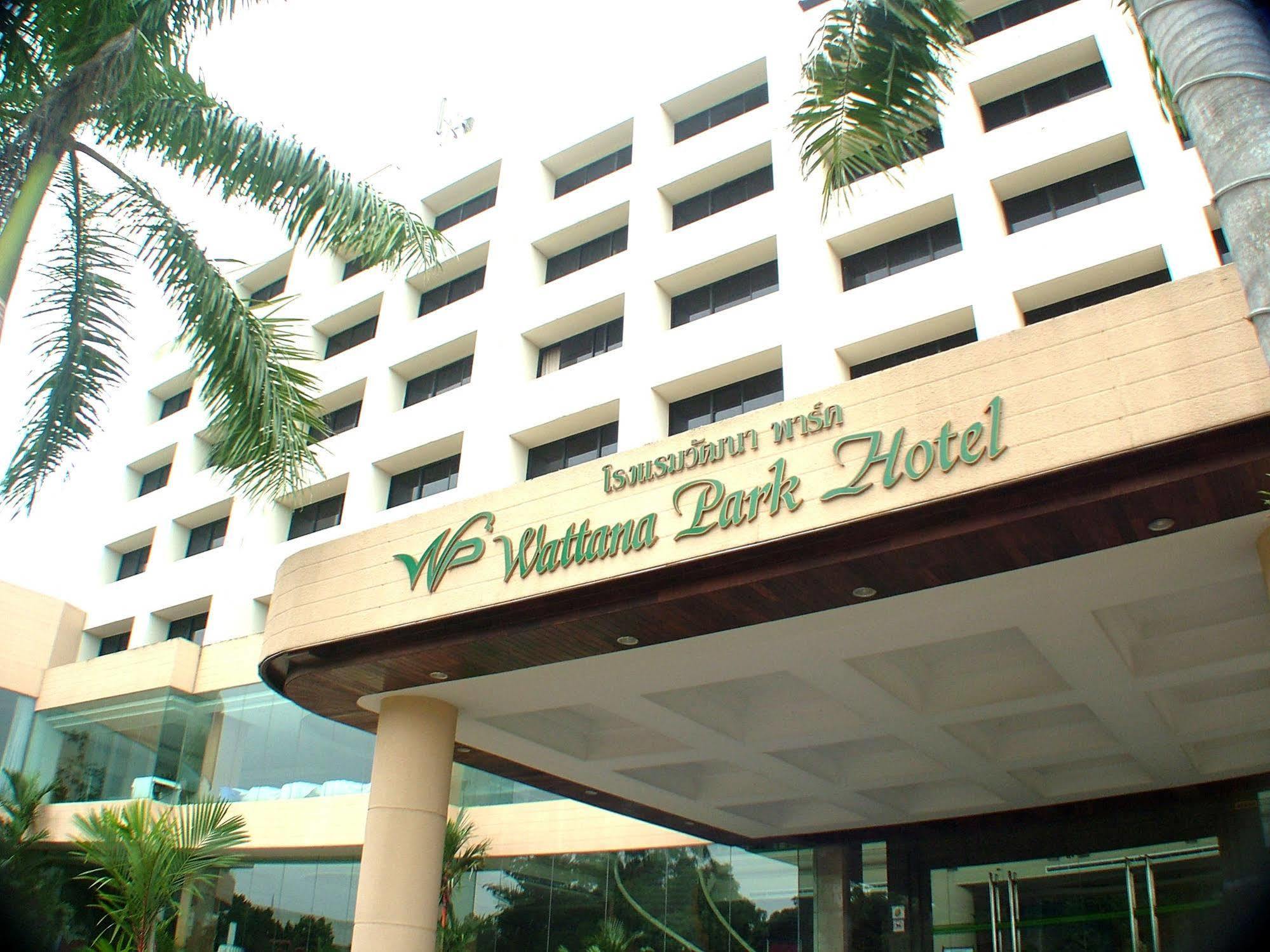 Wattana Park Hotel Trang Esterno foto