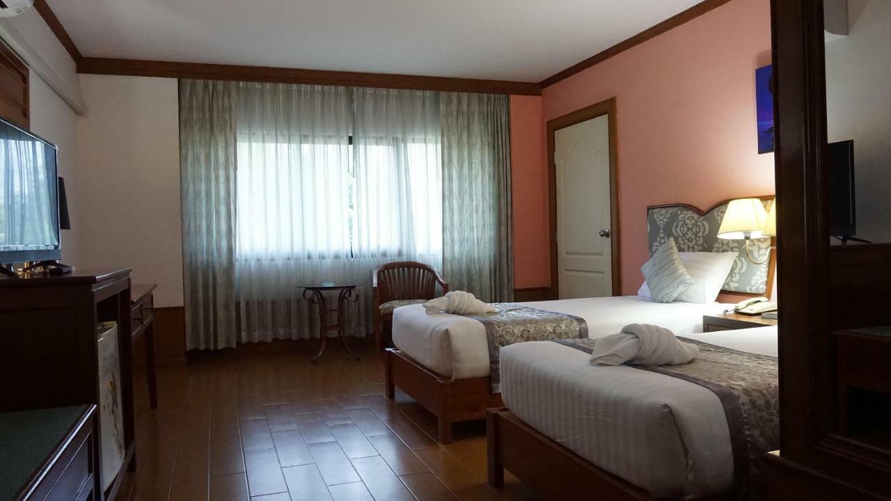 Wattana Park Hotel Trang Esterno foto