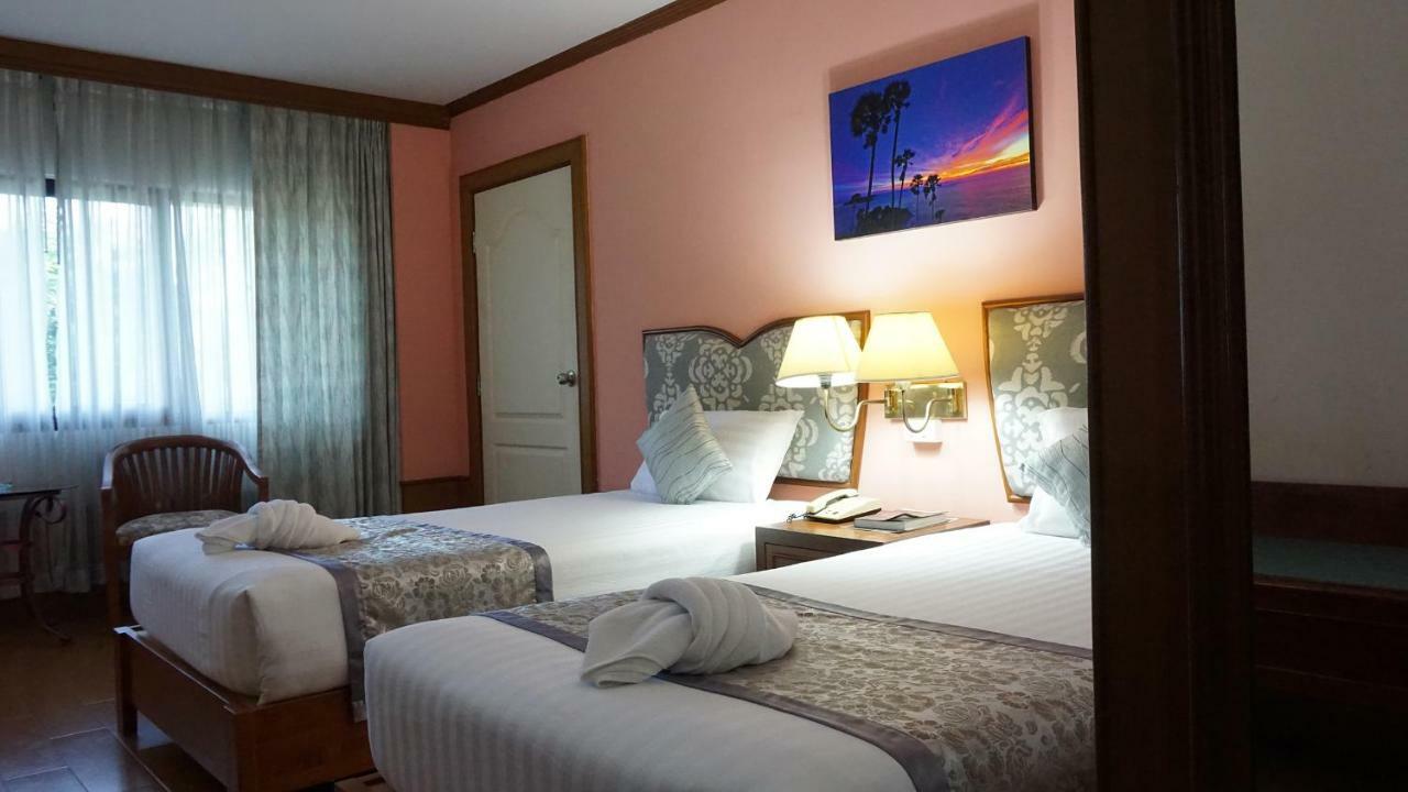 Wattana Park Hotel Trang Esterno foto