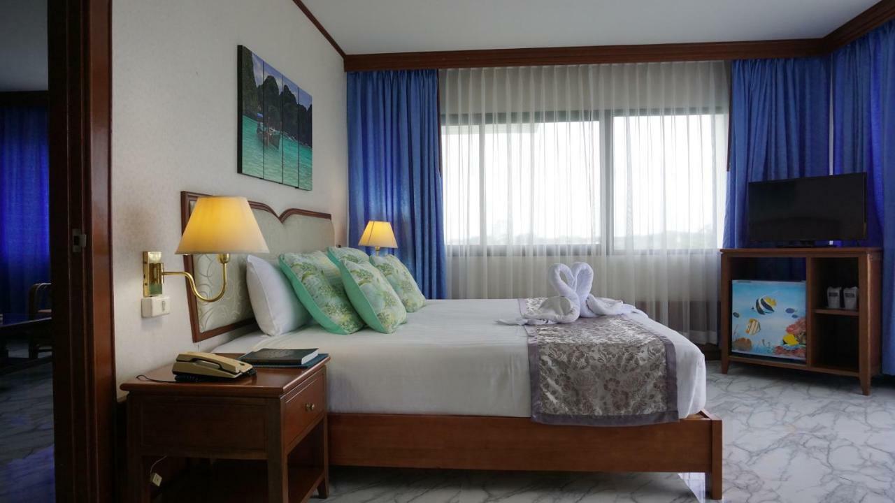 Wattana Park Hotel Trang Esterno foto